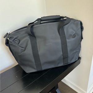 Rains Hilo Weekend Bag
